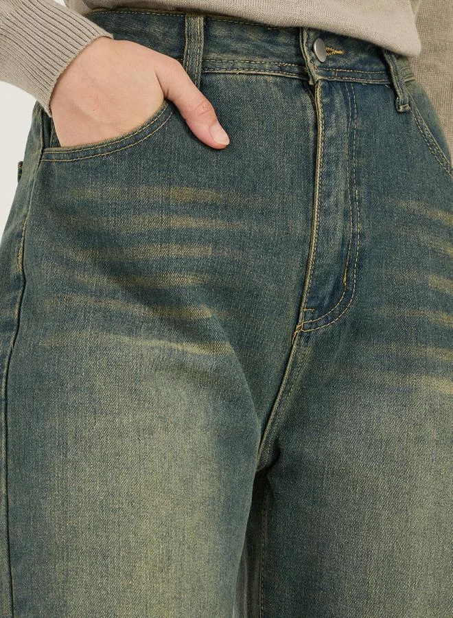 Styli Styli Straight Fit Mid Rise Tinted Washed Jeans