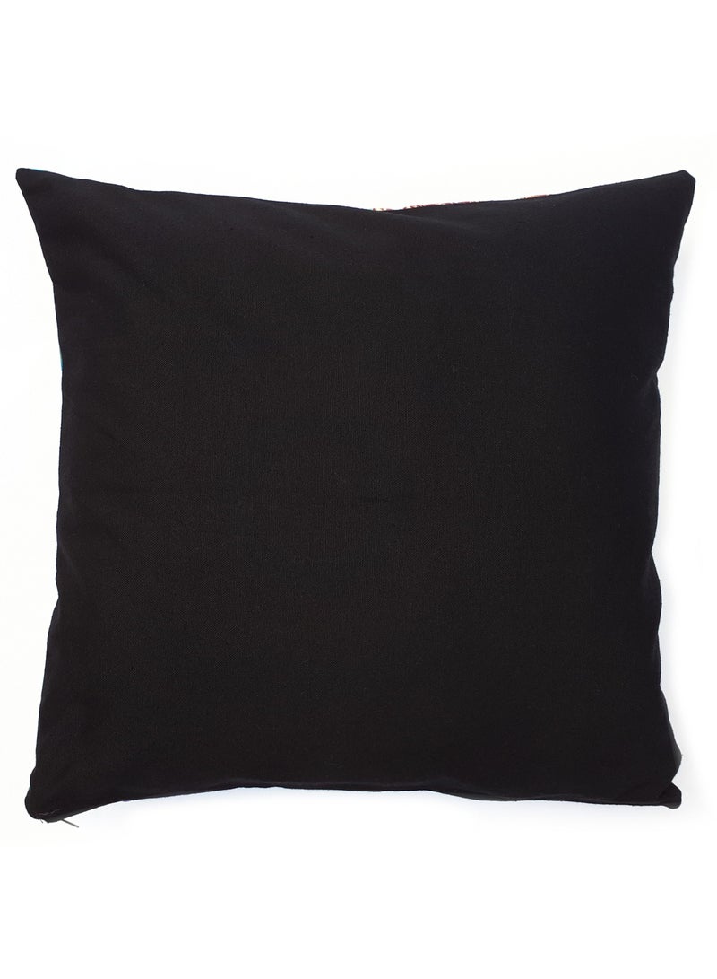 Alwan Set of 2 Ramadan Kareem Cushion Covers and 1 Runner - Image 5