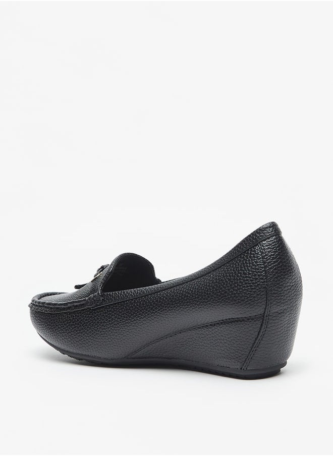 Le Confort - Women's Textured Slip-On Shoes with Wedge Heels - Image 1