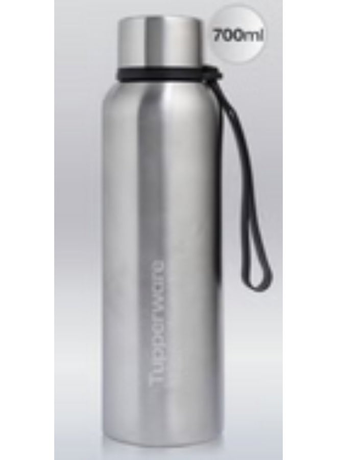 توبروير ترمس/قارورة عازلة للحرارة من تابروير أوريجينال من الفولاذ المقاوم للصدأ، ساخن وبارد، سعة 700 مل، جدار مزدوج، معزولة بالفراغ، تدوم 24 ساعة - Image 2