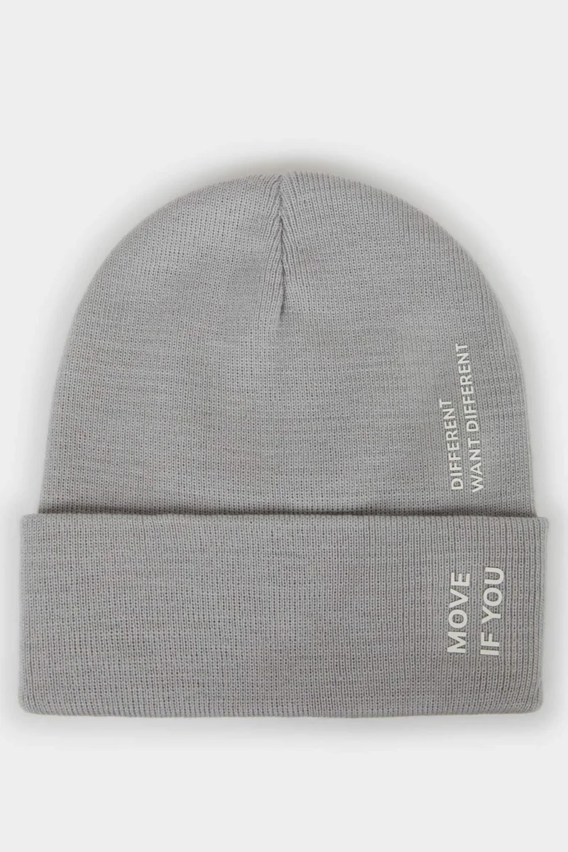 ديفاكتو Man Printed Knit Beanie