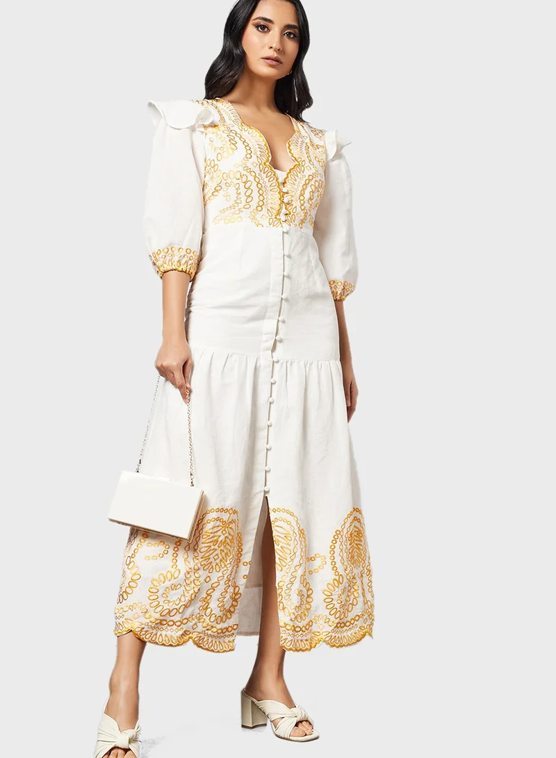 Threadz by Ajooni Contrast Embroidery Dress