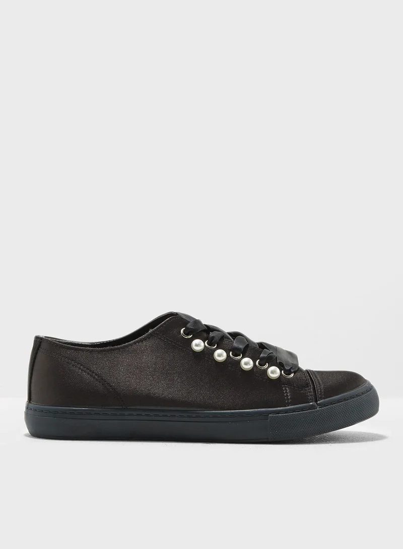 Coco Kelly Sneakers