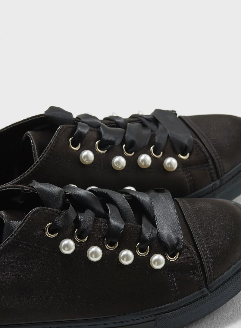 Coco Kelly Sneakers