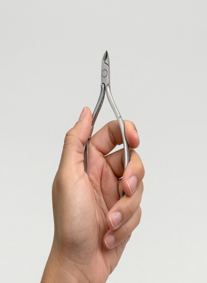 NGHIA Cuticle Nipper - D-01 JAW 16 | Stainless Steel | Durable and Sharp | Ergonomic Design | Grey Plated | Ideal for Salons and Home Use - Image 5