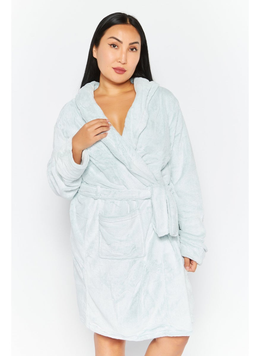 Women Fleece Velvet Robe, Offwhite - pzsku/Z4B00338365BB84458C75Z/45/_/1732871487/44bd472e-23b3-4998-8efe-32dce3cc78f1