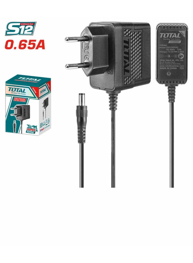 TOTAL 12V Battery Charger - TCLI12071
