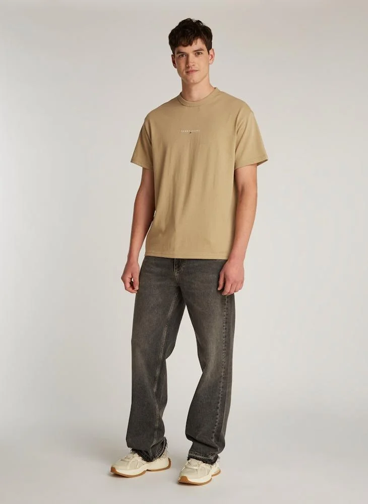 تومي جينز Logo Print  Crew Neck T-Shirt