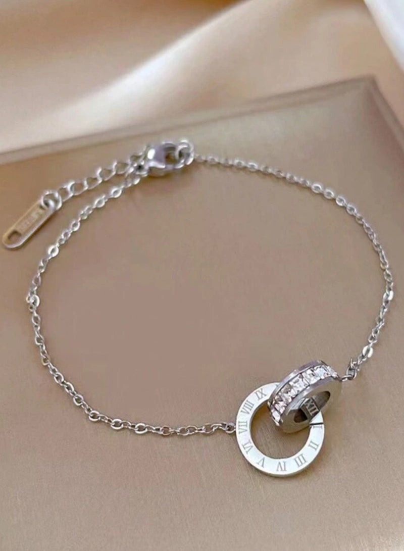 إيكوال اسوارة نسائية أنيقة من الاستانلس ستيل مطلية باللون الفضي - Image 2