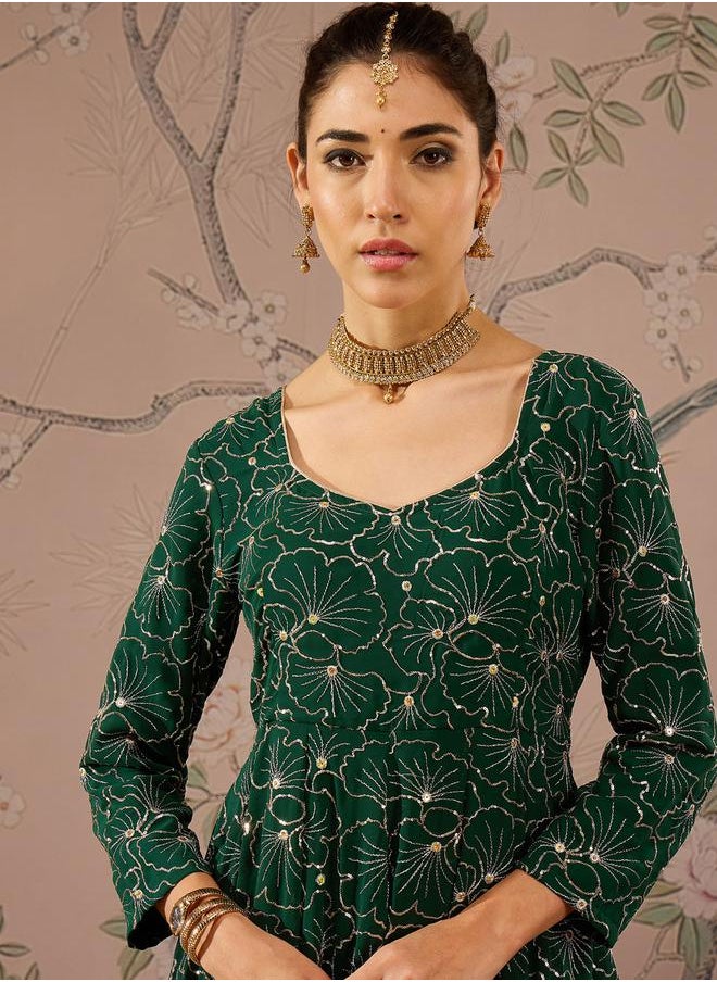 SASSAFRAS Embellished Sequins Sweetheart Neck Kurta by Styli  - Image 4