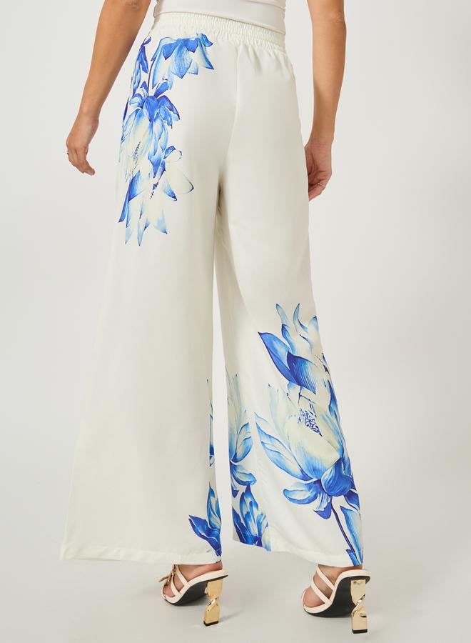 Styli Styli Floral Printed Wide Leg Pants with Elasticated Waistband  - Image 4