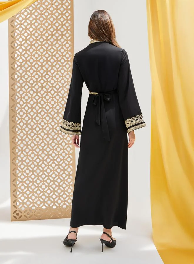 Styli Embroidered Lace Trim Notch Neck Belted Jalabiya