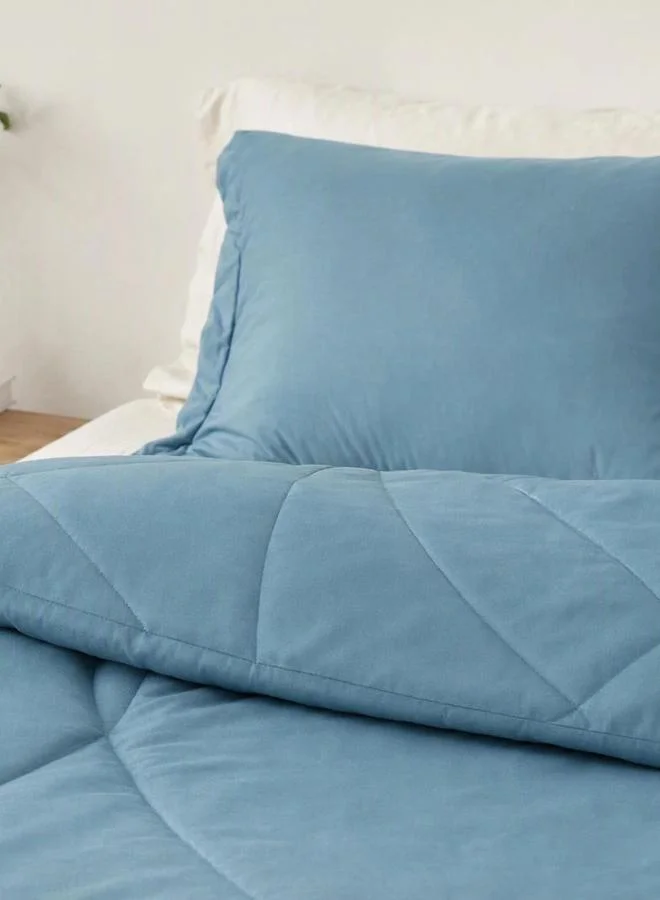 Styli 1-Piece Solid Comforter Light Blue, 90X100 Inches