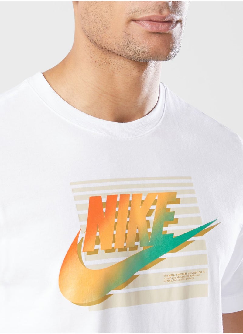 Nike - Nsw 6Mo Futura T-Shirt - Image 1