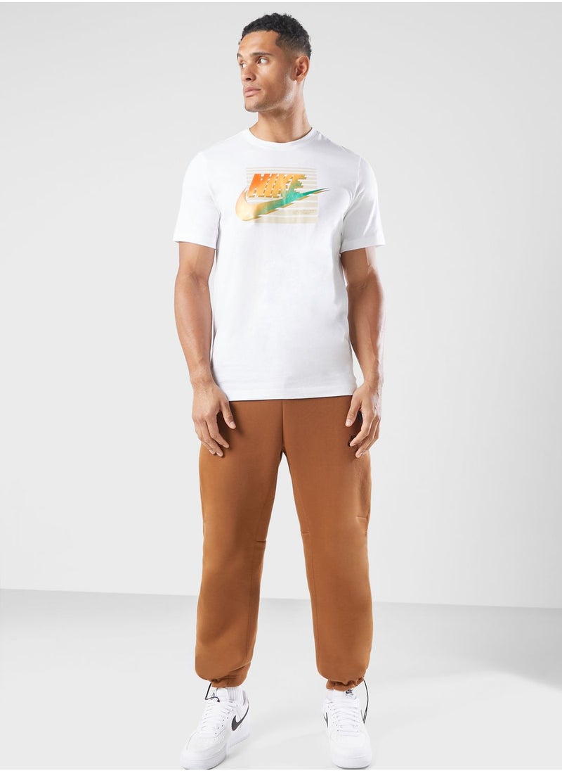 Nike - Nsw 6Mo Futura T-Shirt - Image 1