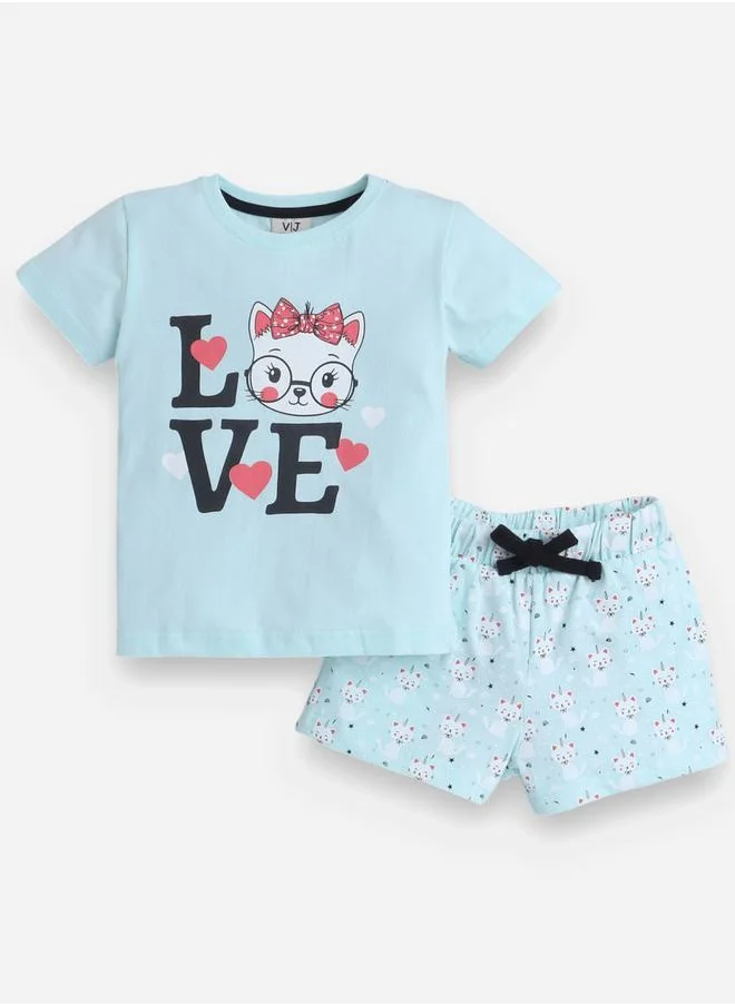 فكتور اند جين Graphic Print T-Shirt and All-Over Printed Shorts Set