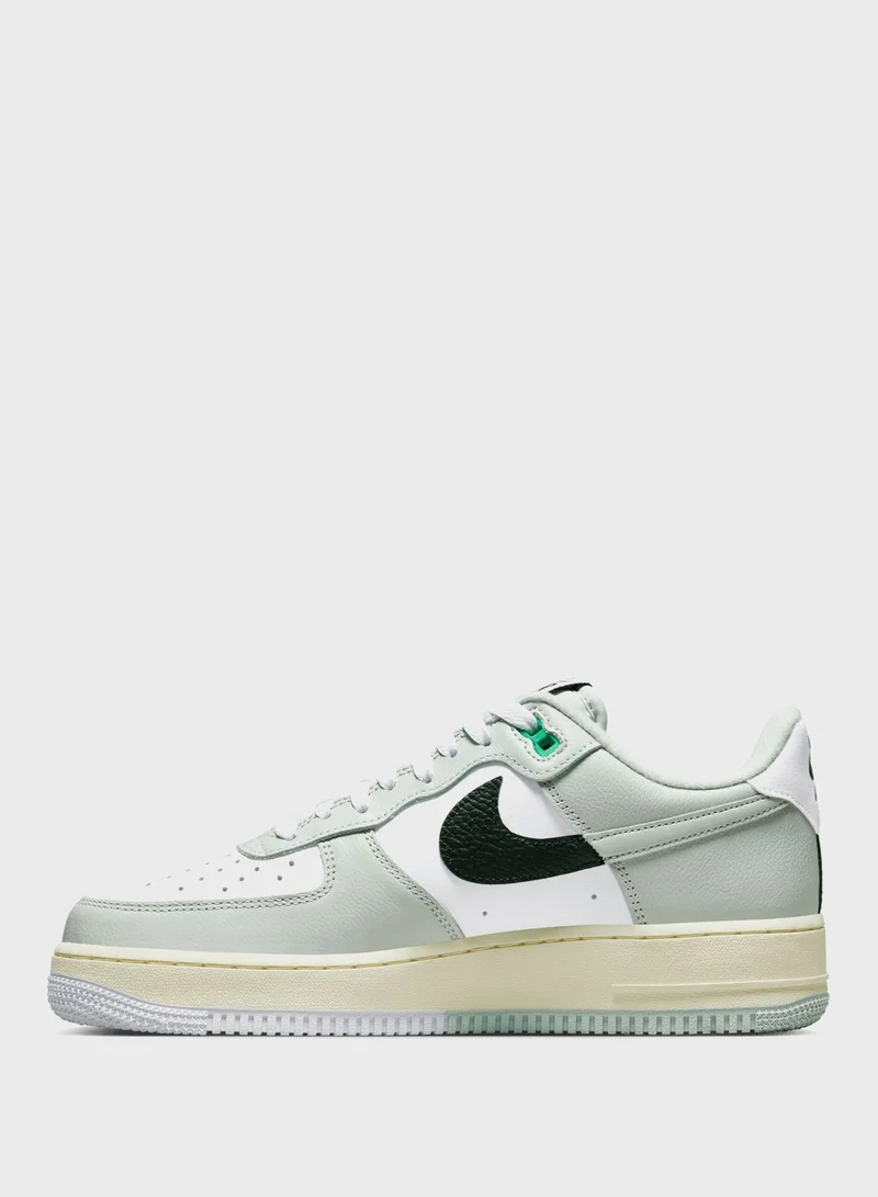 Nike Air Force 1 '07 Lv8 Rmx