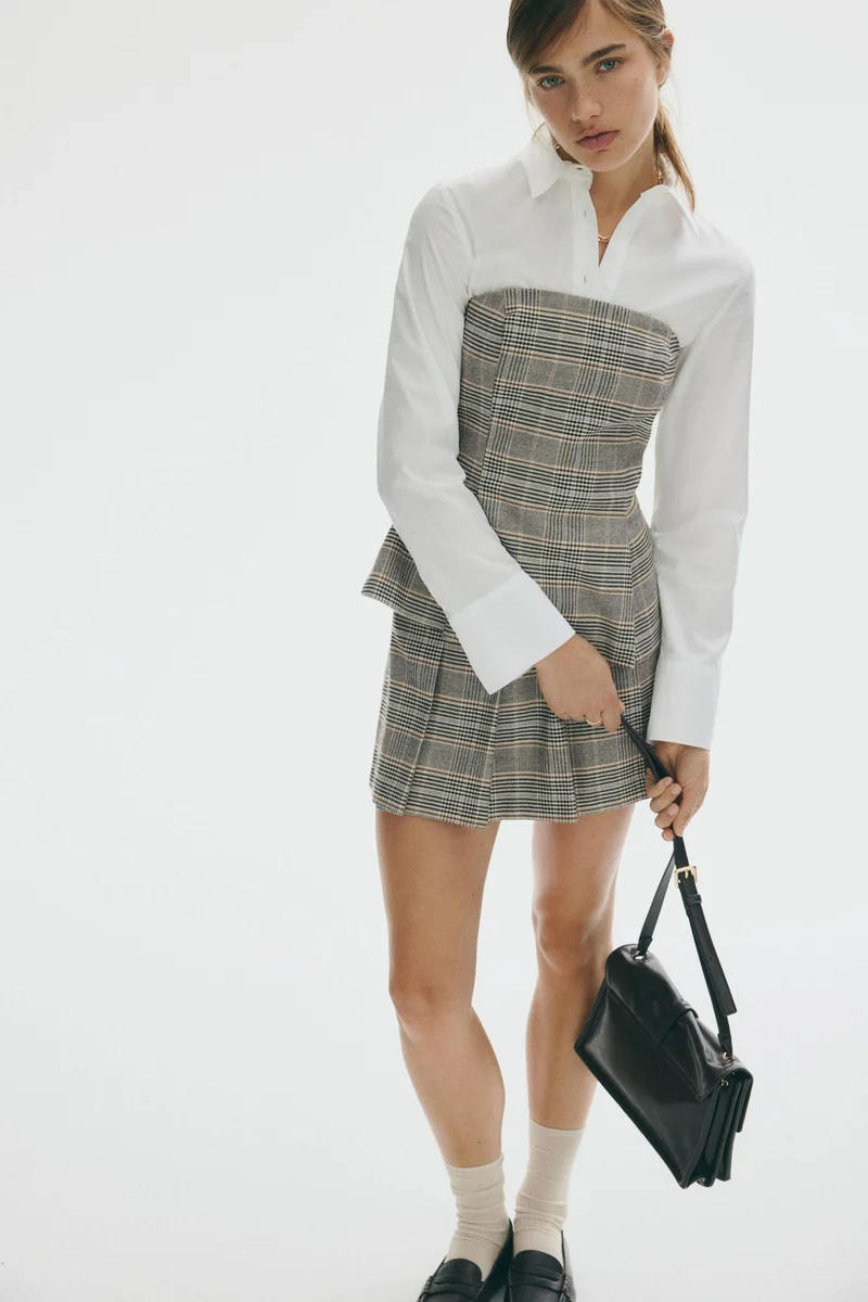 اتش اند ام تنورة دنيم بكسرات