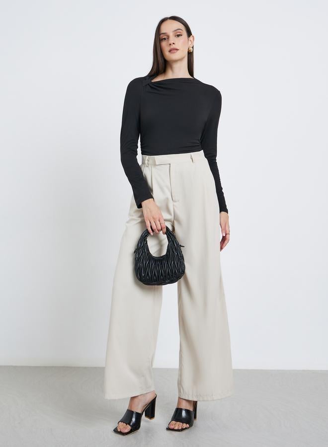 ستايلي بلوزة مُجسمة بياقة غير متماثلة الطول - Image 2