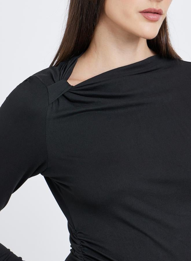 ستايلي بلوزة مُجسمة بياقة غير متماثلة الطول - Image 4