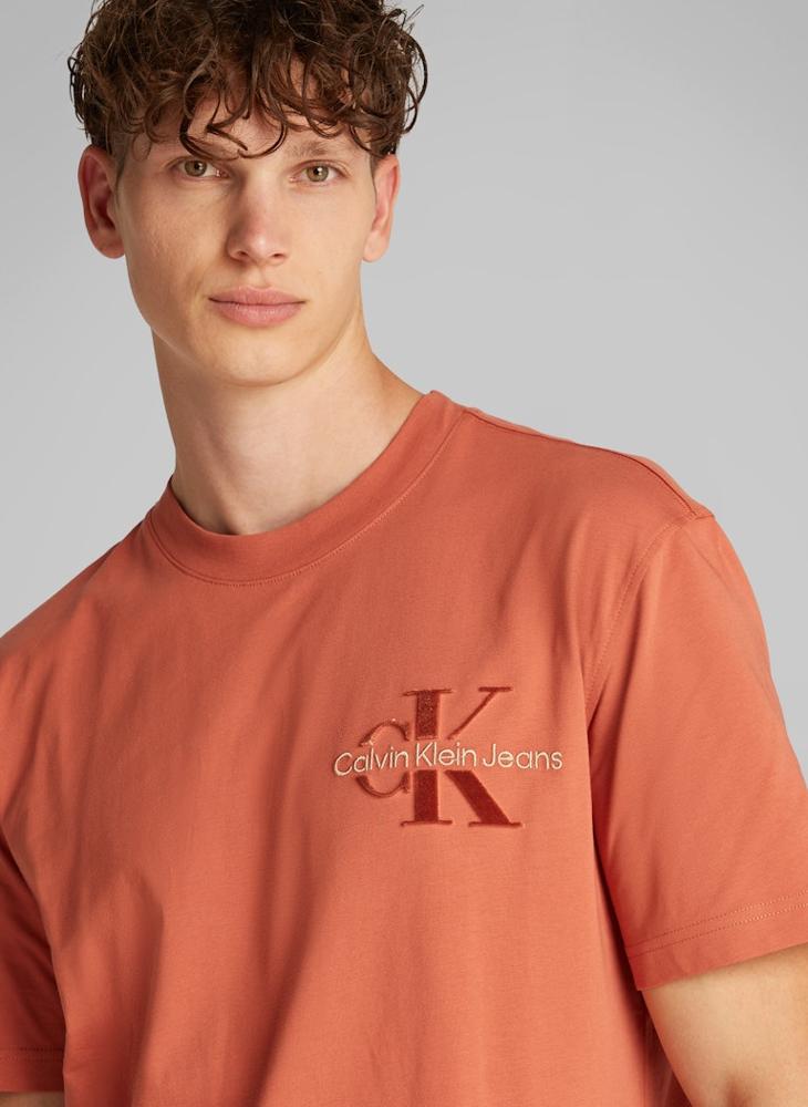 Calvin Klein Jeans Logo Crew Neck T-Shirt  - Image 3