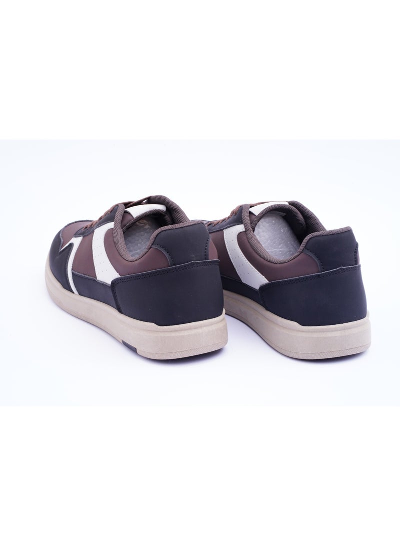 Corus Men's Sneaker - Image 2