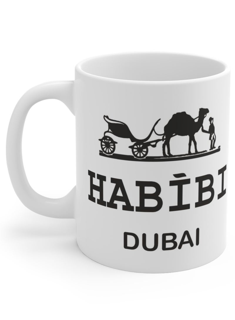 كوب قهوة سيراميكي بدبي، سعة 11 أونصة، هدية مميزة تحمل شعار حب دبي، مستوحاة من الثقافة العربية والإماراتية. - Image 2