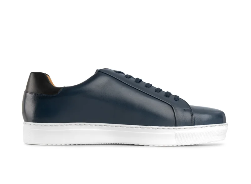 Language Lucen Sneaker