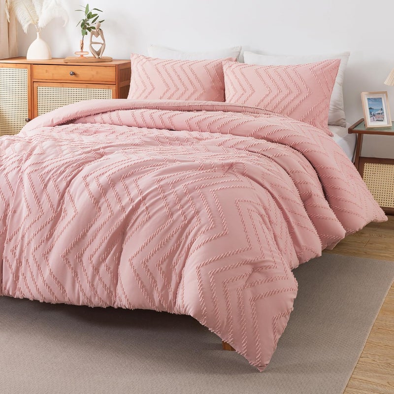 Andency Pink Comforter Set Queen Boho Cute Girls Women Soft Fluffy Warm Lightweight Bedding Comforter Sets for Queen Bed 3 Pieces Chevron Tufted Aesthetic Microfiber Comforter Set