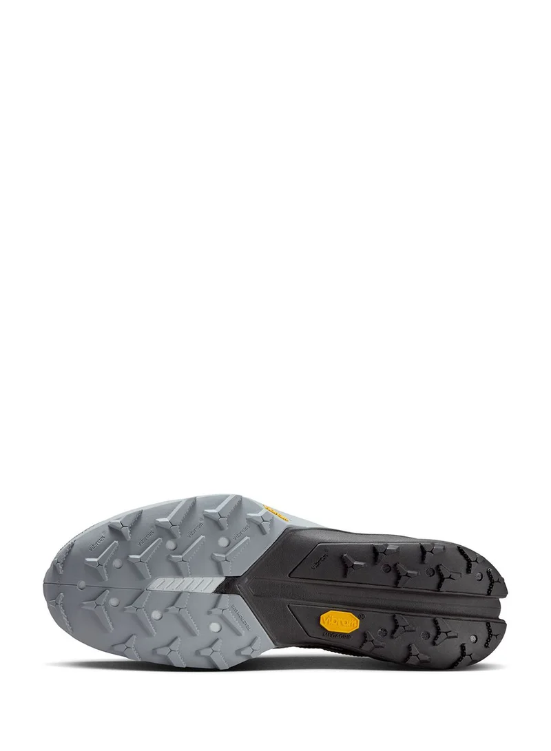 نايكي Terra Kiger 10