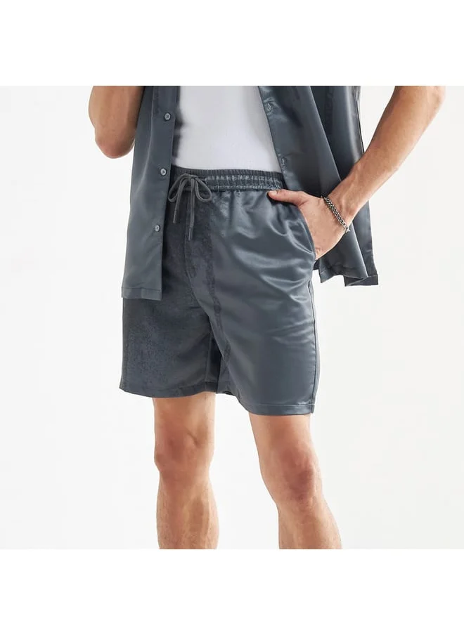 FAV Printed Shorts with Drawstring Closure and Pockets