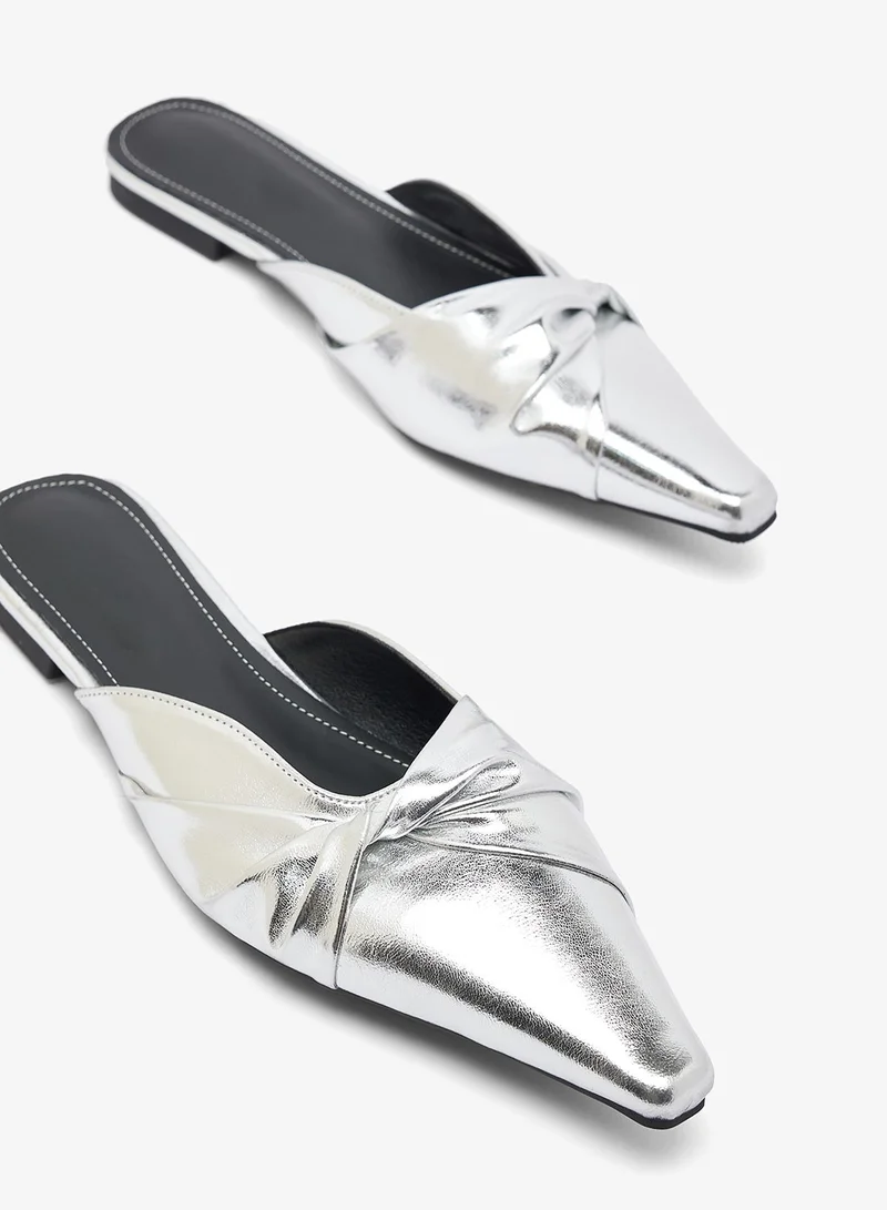 ايلا أحذية مسطحة بفتحة خلفية ورباط ملتف