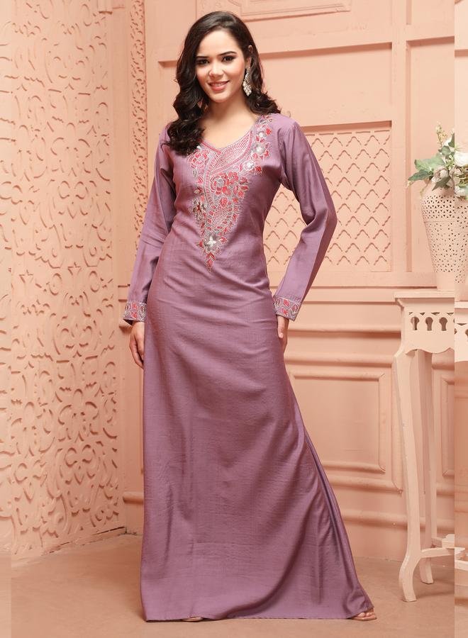 مكسيم كريشن جلابية طويلة بتطريز يدوي - Image 1