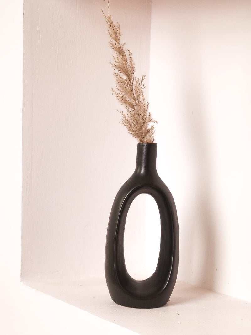 Purezento Modern Decorative Kieko Donut Vases for Home Decor | Centerpieces | Kitchen | Office or Living Room with Unique Quality for Center Table, Flowers Pot, Bedroom Side Corners (Black,8 Inch) - Image 5