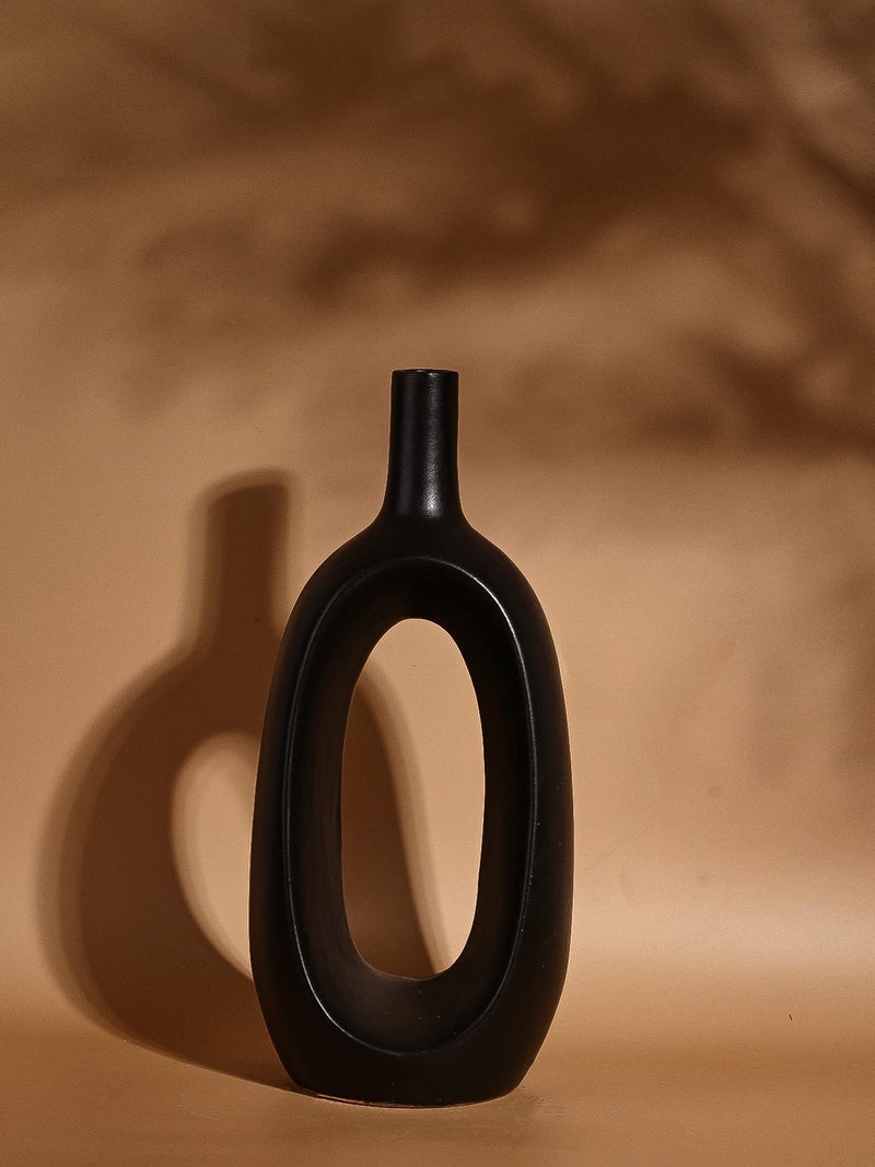 Purezento Modern Decorative Kieko Donut Vases for Home Decor | Centerpieces | Kitchen | Office or Living Room with Unique Quality for Center Table, Flowers Pot, Bedroom Side Corners (Black,8 Inch) - Image 1