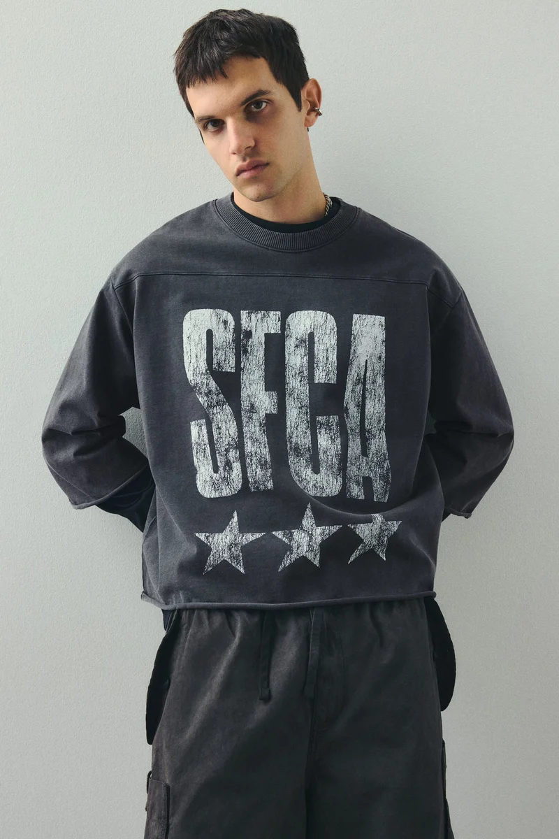 H&M Oversized Fit Cropped T-shirt