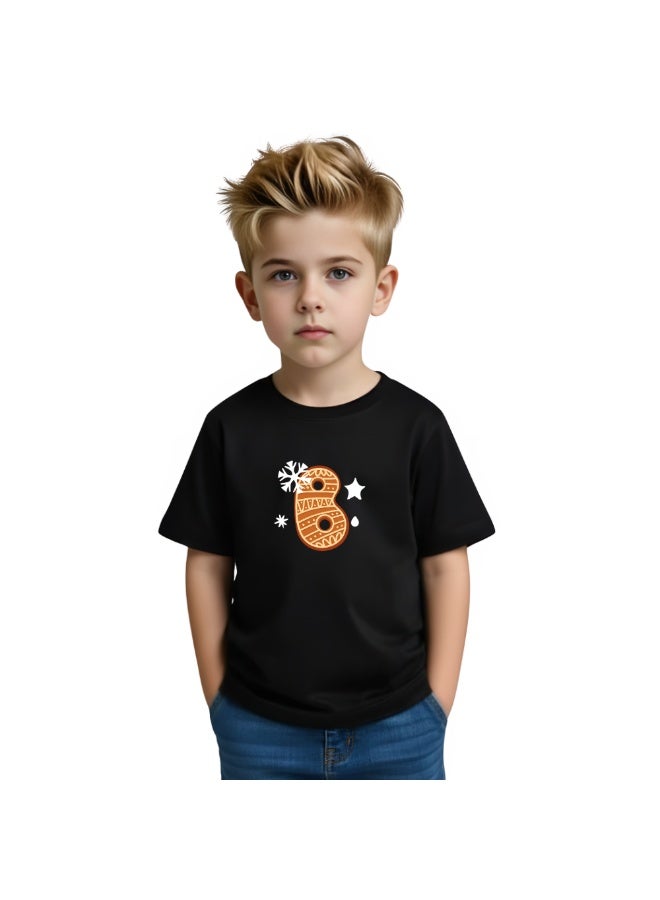 برينت شوب فور مي تي شيرت مطبوع عليه حروف عيد الميلاد الأولى للأطفال للأولاد - هدية عطلة ممتعة واحتفالية لطفلك الصغير - هدايا للأصدقاء والعائلة تي شيرت مطبوع برقبة دائرية للأطفال - Image 1