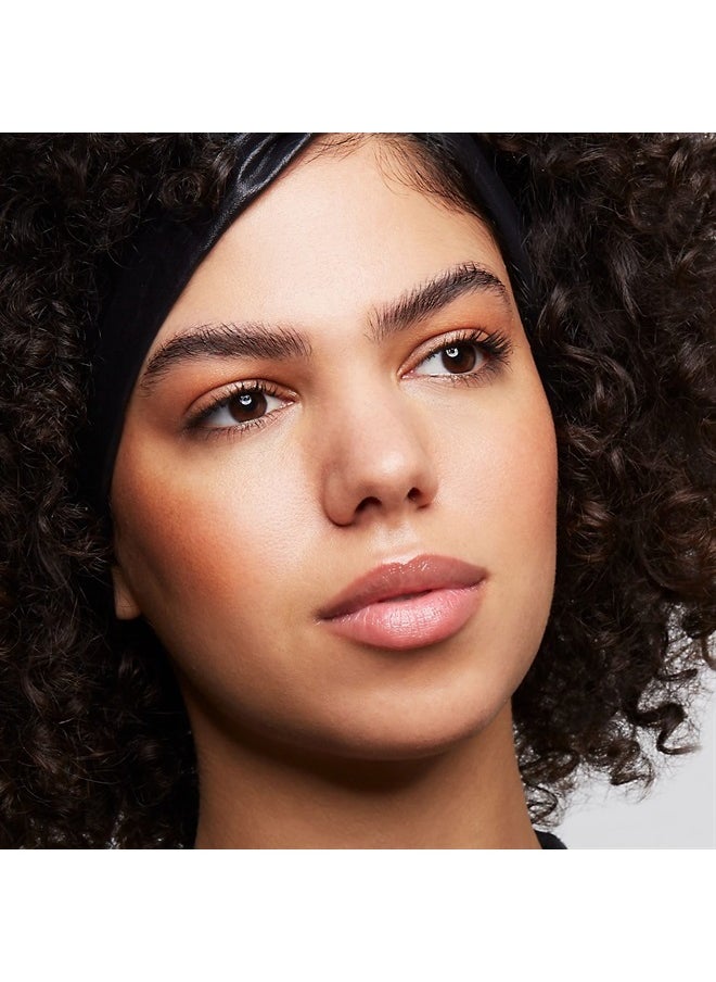 Essence Maximum DEFINITION Waterproof Volume Mascara  - Image 3