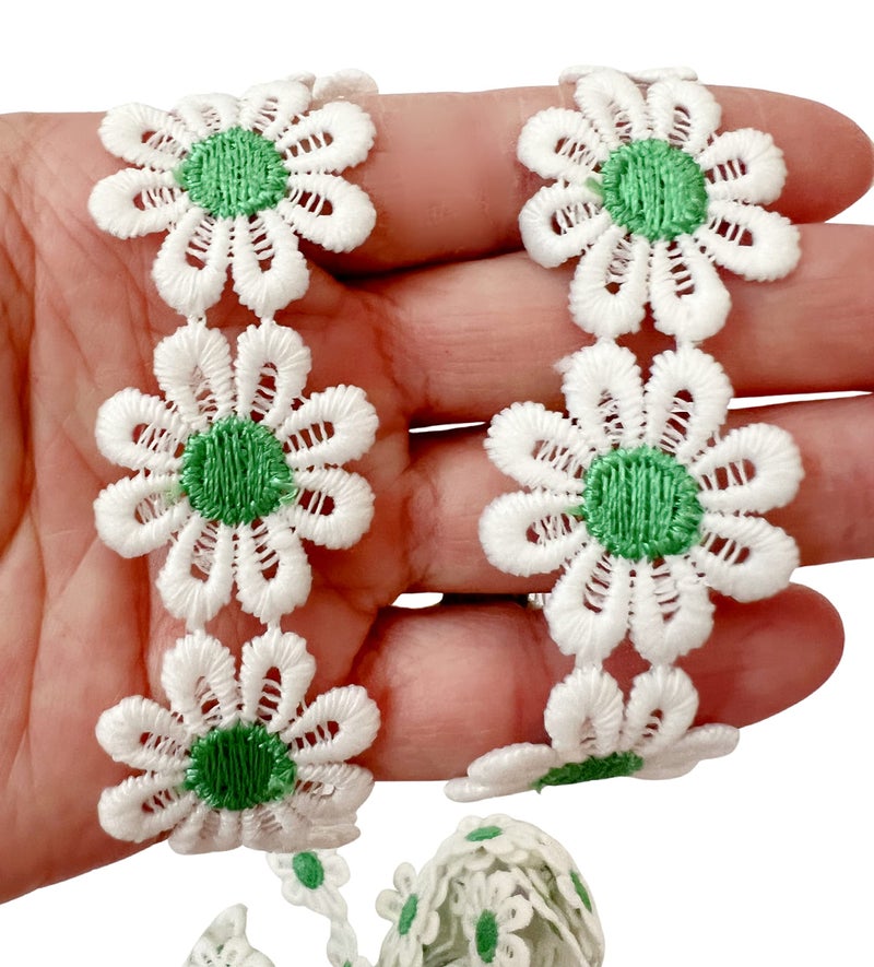 PEPPERLONELY 2 Yards Lace Trim Daisy Flower Ribbon Trim for Clothes Dress Sewing Flower Making Home Party Wedding Decoration  WhiteGreen