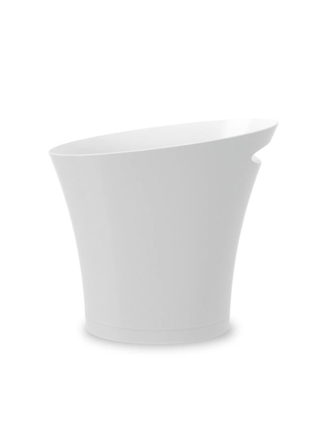 UMBRA Skinny Waste Bin – Sleek, Stylish and Small Bathroom Trash Bin Wastebasket for Narrow Spaces at Home or Office, 7.5L Capacity, Black - Image 3