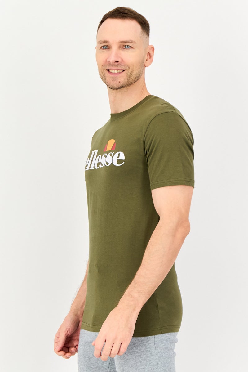 Ellesse تي شيرت رياضي للرجال بأكمام قصيرة مناسب في الهواء الطلق، زيتوني - Image 2