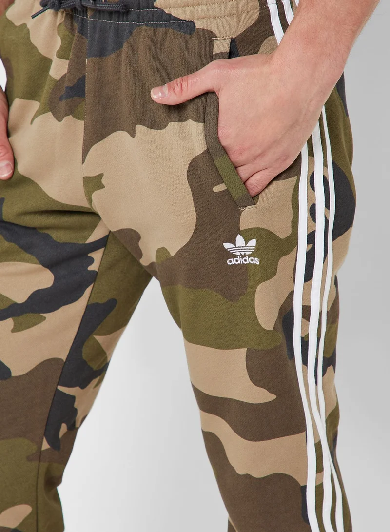 adidas Originals Camo Fleece Sweatpants
