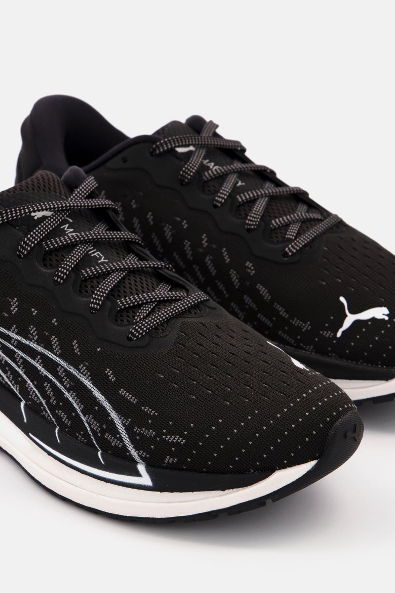 PUMA أحذية نيترو ماغنيفايد للنساء، سوداء، مزودة بأربطة - Image 3