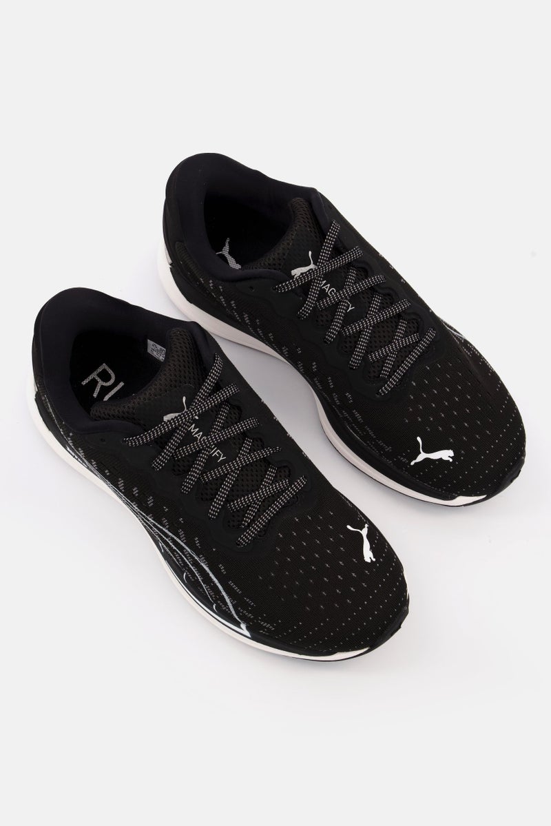 PUMA أحذية نيترو ماغنيفايد للنساء، سوداء، مزودة بأربطة - Image 2