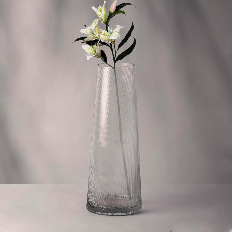 Kurio Kurio Glass Carafe Clear Glass Pitcher Decorative Flower Carafe Ideal for Water Wine Juice Milk and Cocktail Nightstand Bedside Carafe for Bedroom Kitchen Office vase Clear kamrak  - Image 2
