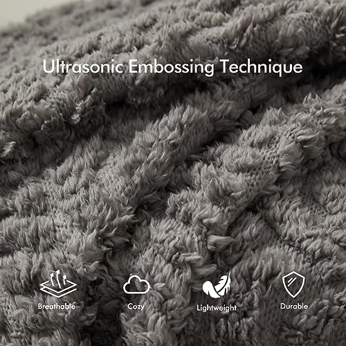 Royoliving Fuzzy Sherpa Wearable Fleece Blanket with Pockets for Adults, Ultra Soft Plush Shawl Throw Blankets (Grey, 58'' x 64'') - Image 3