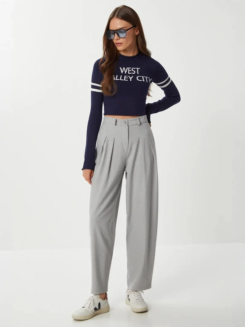 السعادة في إسطنبول ISTANBUL High Waist Pleated Tailored Trousers