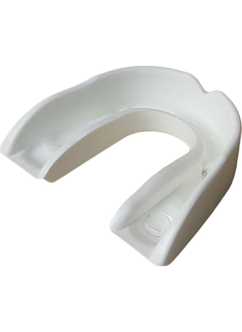 Leon Boxing, Kickboxing and Muay Thai Mouthguard White with Box - pzsku/Z4B2957832DF4C6B6E897Z/45/_/1735229222/19905893-cd1c-497c-8769-5a5416adb6ef