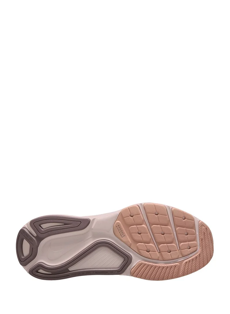 Nike Structure 26