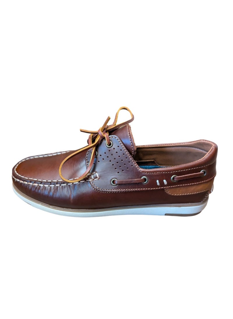 No branded EUR 41, Seaside Camel Brown Leather Boat Shoes, Made in Portugal  - Image 1